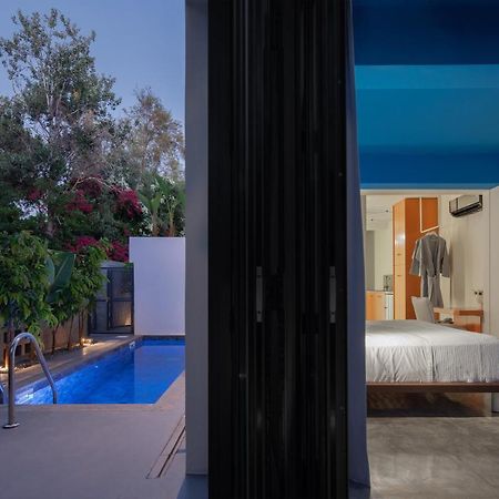 Adrop Pool Suites Paphos Kültér fotó