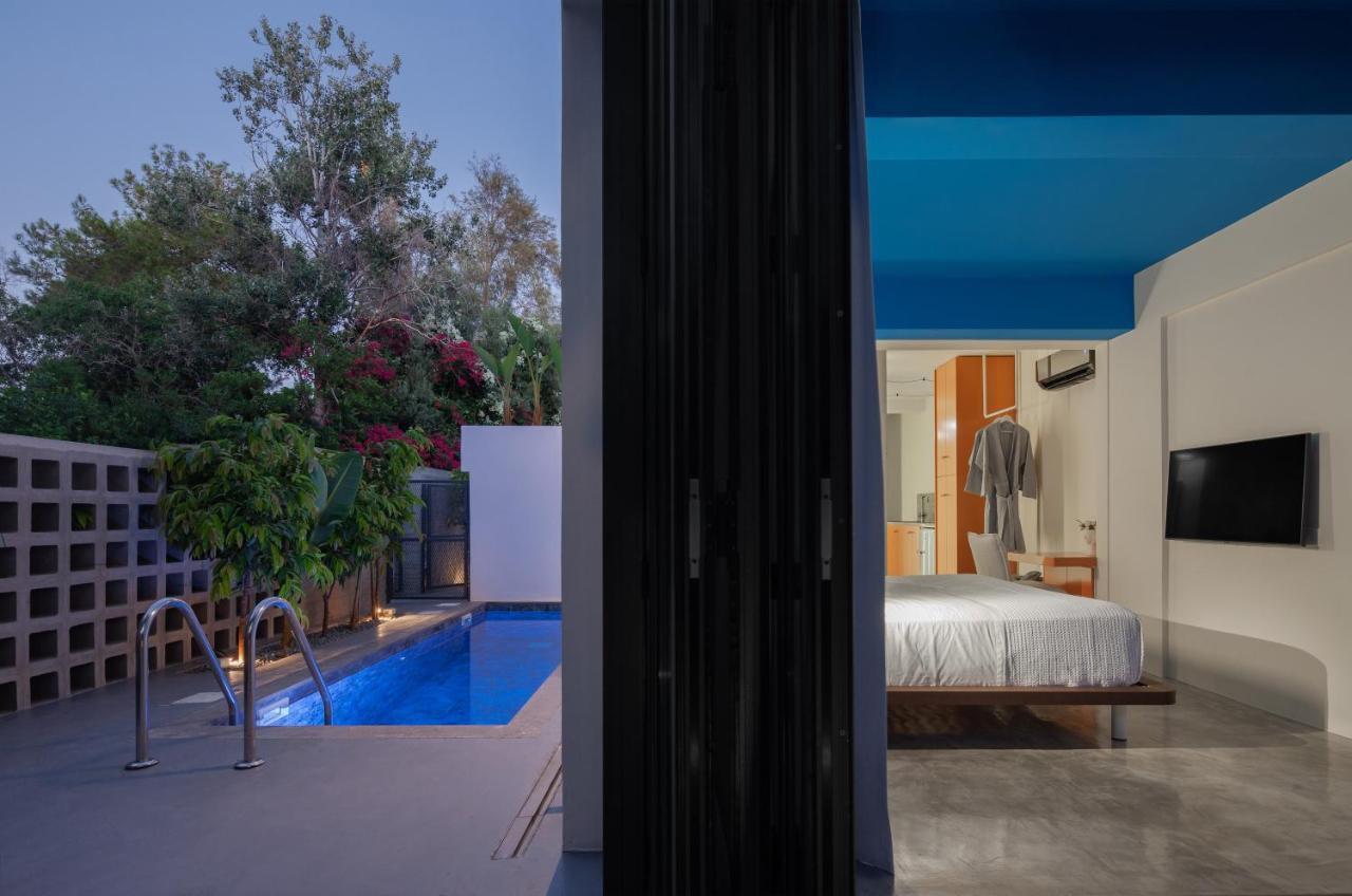 Adrop Pool Suites Paphos Kültér fotó